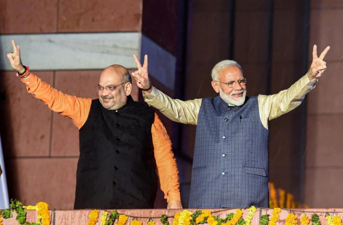 https://www.malayalamnewsdaily.com/sites/default/files/2019/08/06/modiwithamitsha.jpg