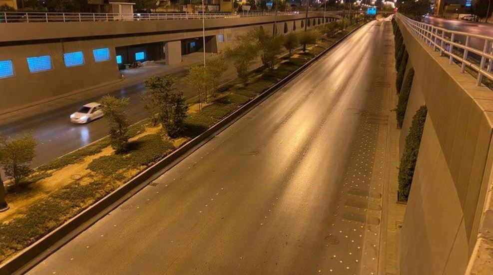 https://www.malayalamnewsdaily.com/sites/default/files/2020/03/23/roadonee.jpg